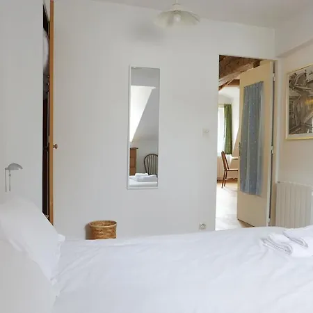 Le Jardin Du Marais Apartman *
